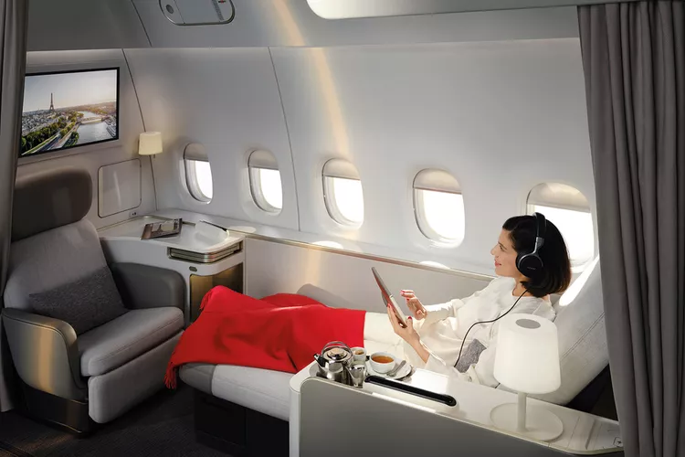 First Class Flights Tickets